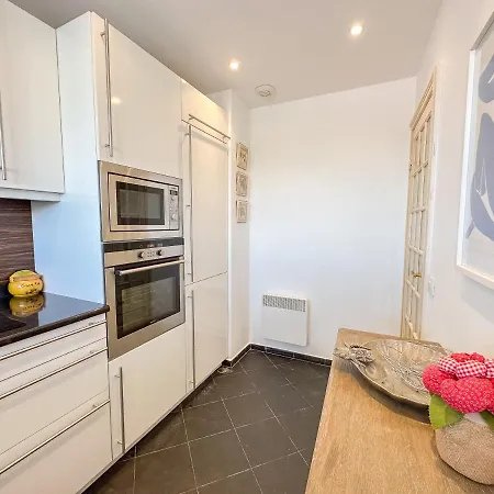 Lägenhet Sea View Marina Baie Des Anges Luxury *