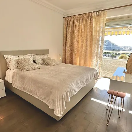 Lägenhet Sea View Marina Baie Des Anges Luxury *