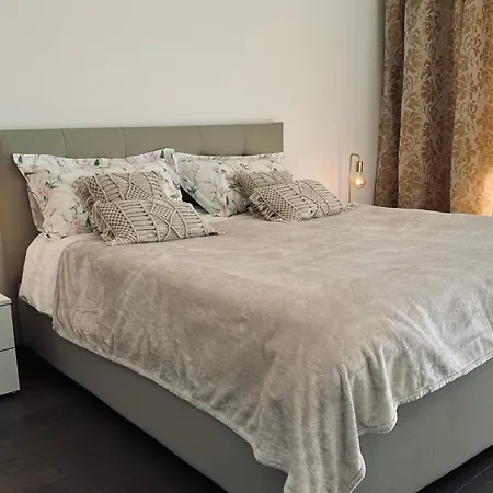 Sea View Marina Baie Des Anges Luxury Apartment *